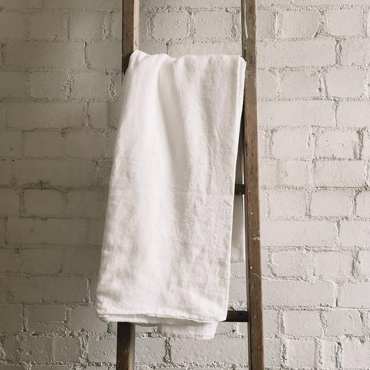 Seneca - Vida Linen Sheets / Pillowcases - White