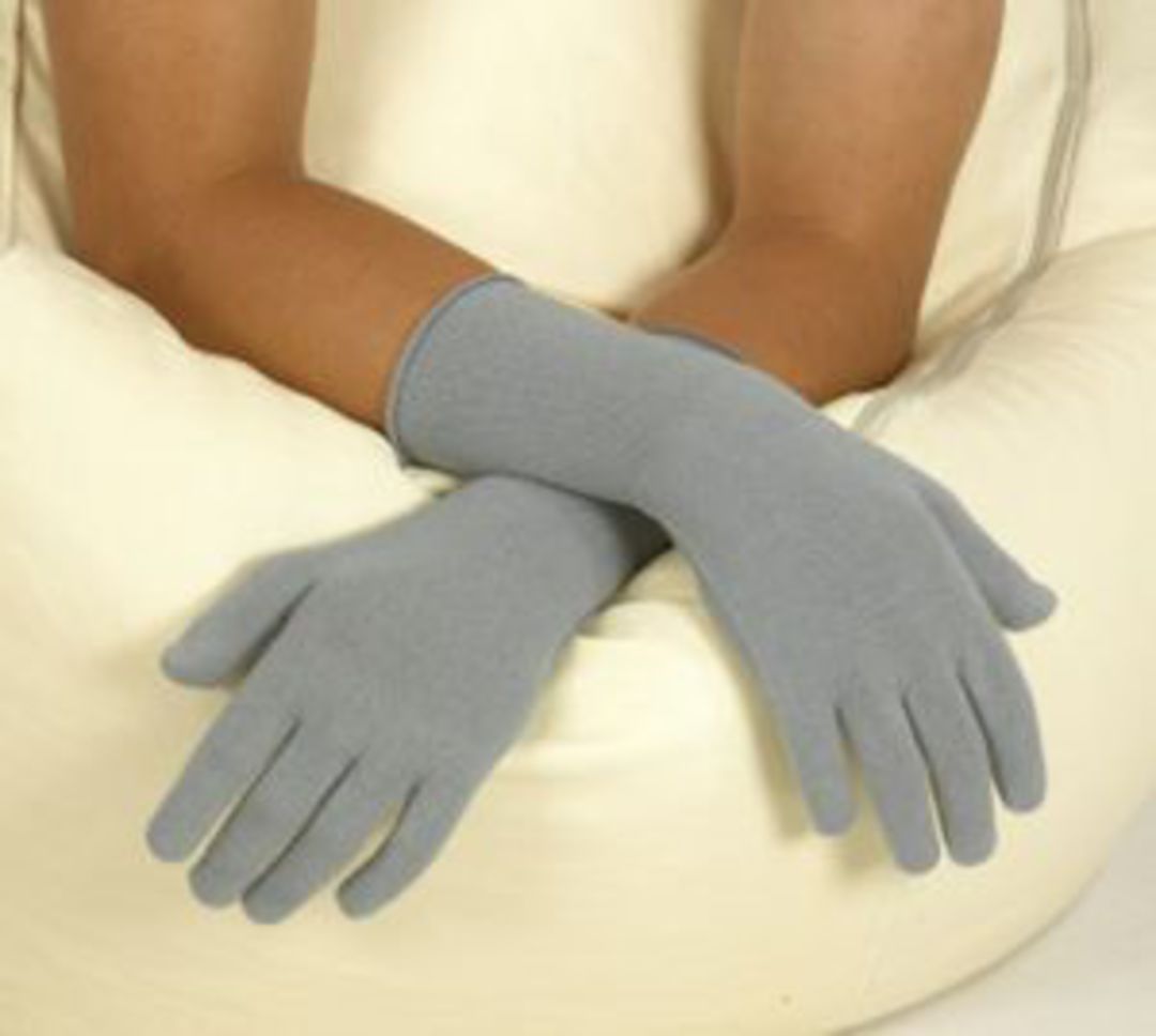 Skinnies Adult Gloves image 1