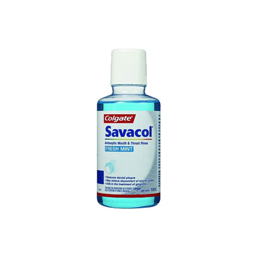 Colgate Savacol Fresh Mint Antiseptic Mouth & Throat Rinse 300ml image 0