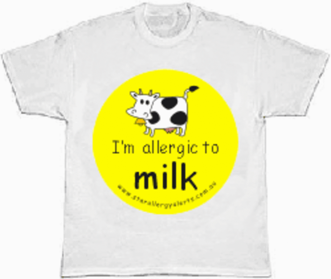 I'm allergic to milk - kid's allergy alert t-shirt image 0