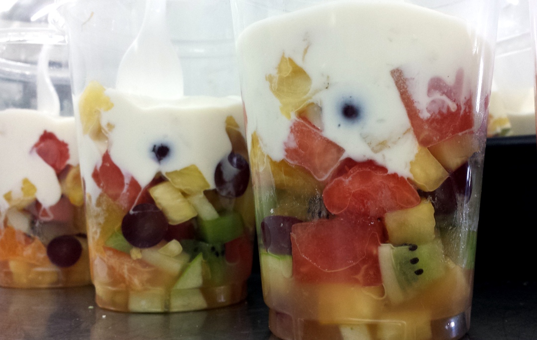 Breakfast fruit salad with yoghurt image 0