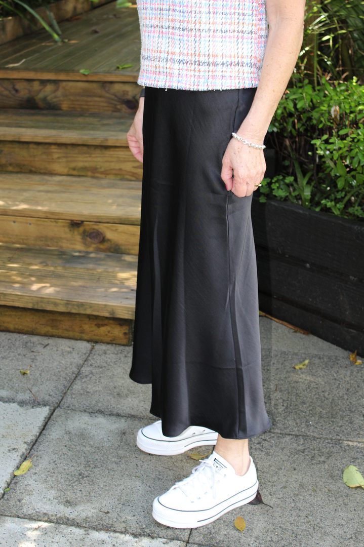 Frankie Skirt Black Size 14 image 3