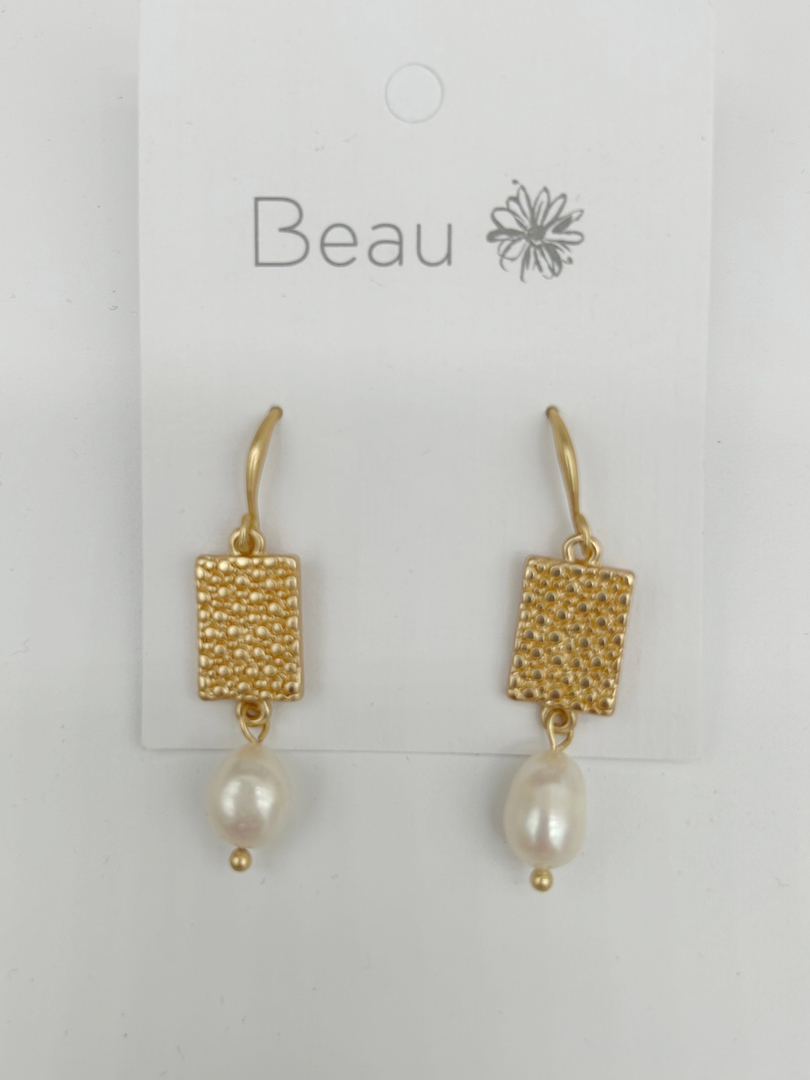 Gold Pebble Pearl Earring image 0
