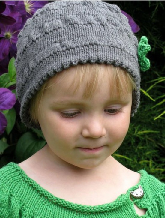 Girly Cloche Hat - Hemp Knitting Pattern image 0
