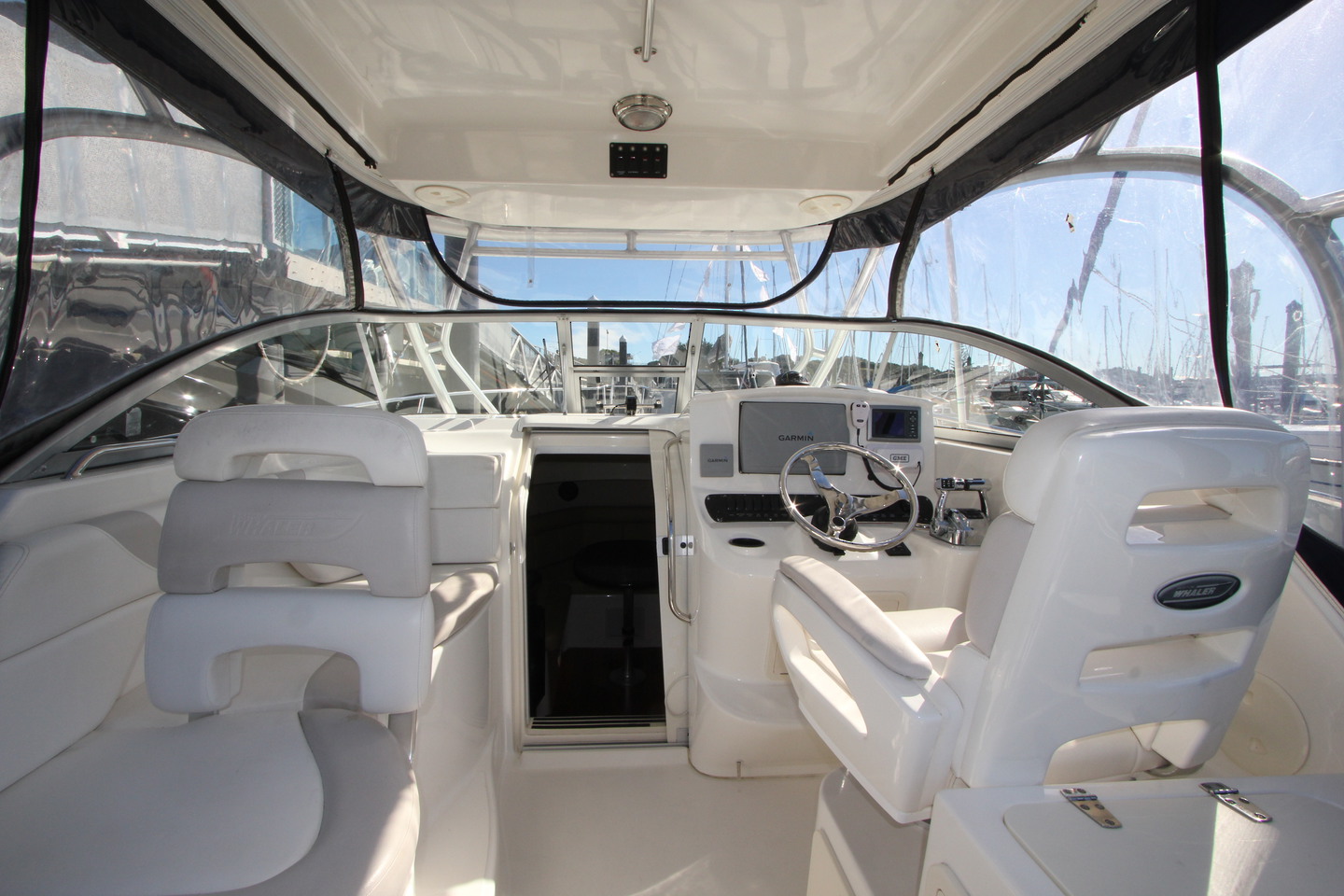 2011 Boston Whaler 305 Conquest image 11