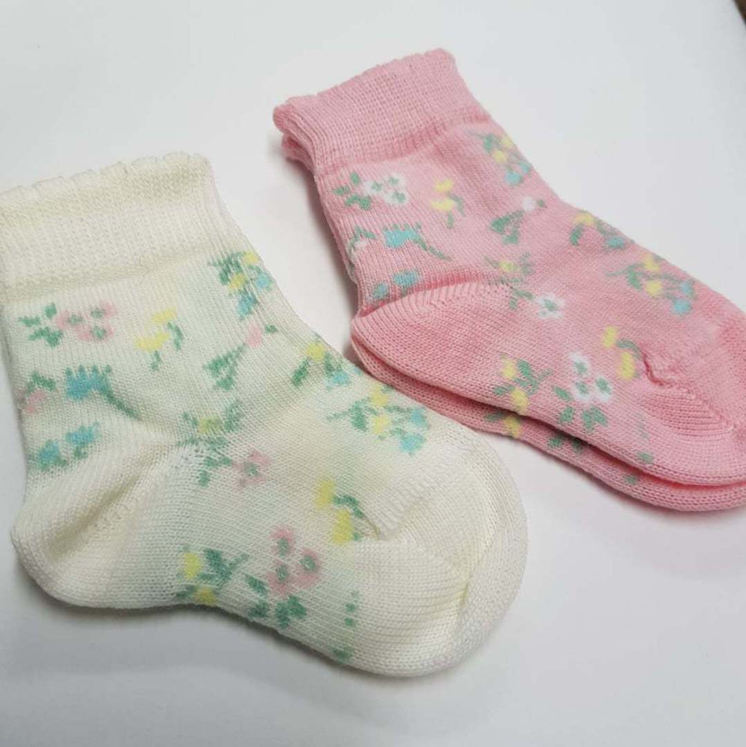 Merino Baby Socks with Flowers image 0