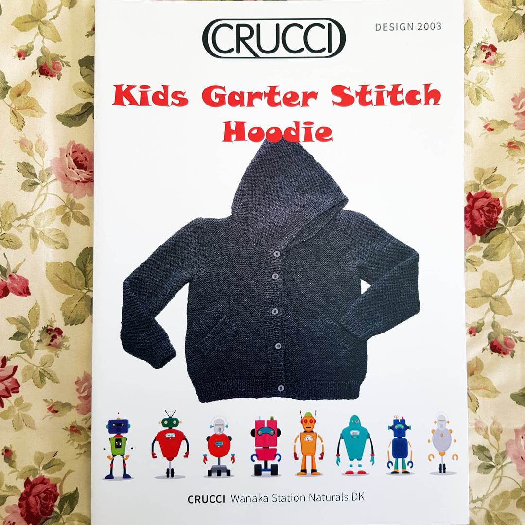 8 Ply Crucci Knitting Pattern Design 2003 - Children's Garter Stitch Hoodie image 0