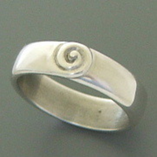 New Zealand koru and greenstone wedding and engagement rings on line Gifts  from New Zealand