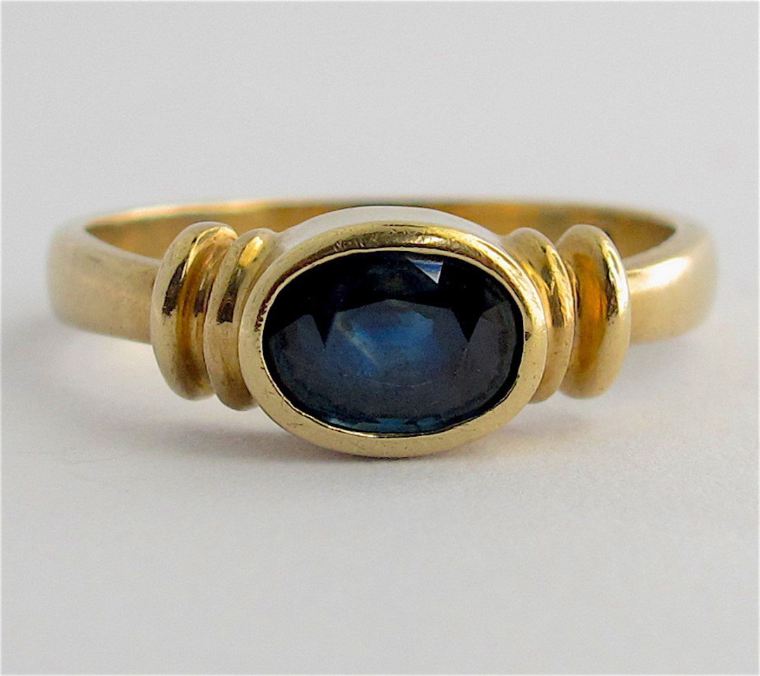 9ct yellow gold modern sapphire dress ring image 0