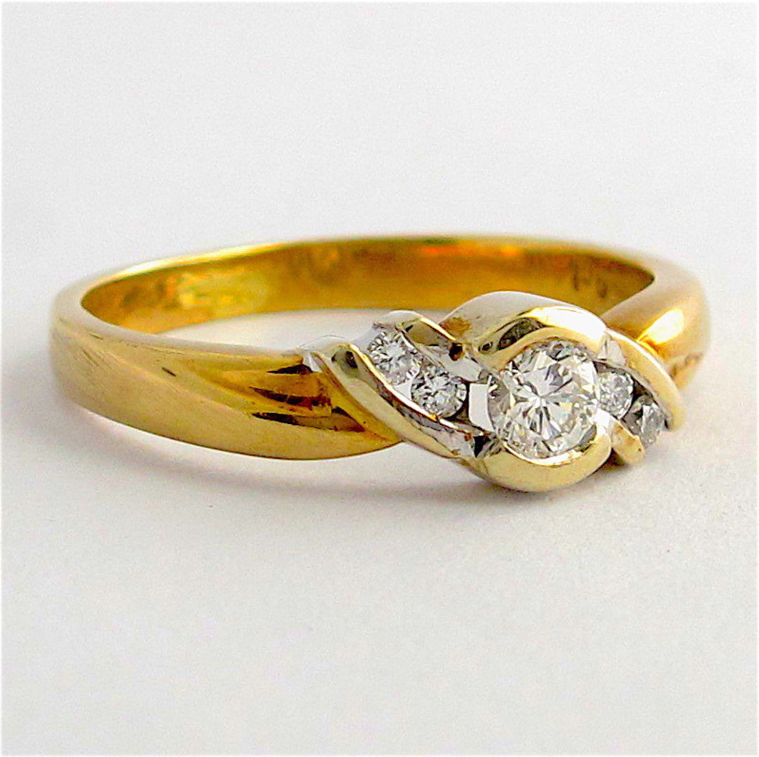 9ct yellow gold diamond ring image 1