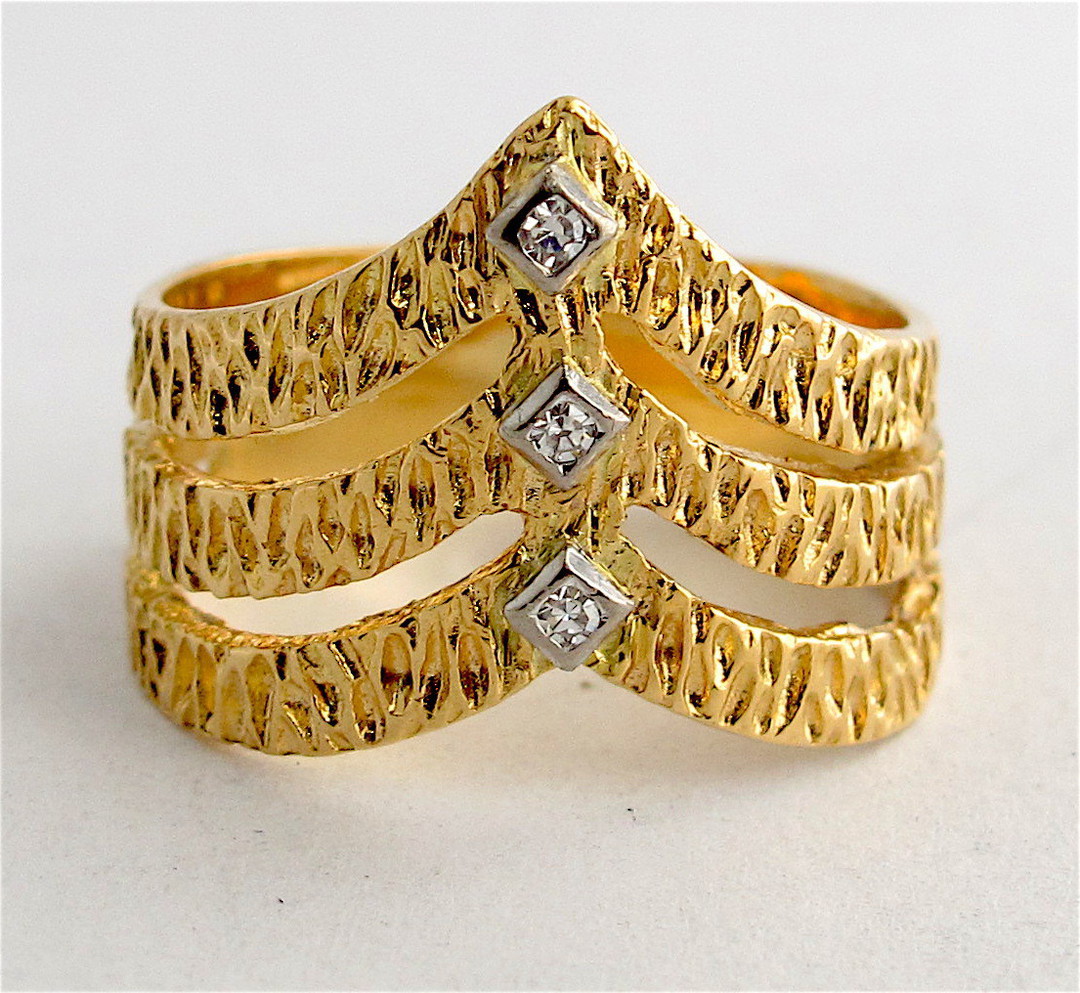 18ct yellow gold fancy diamond set dress ring image 0