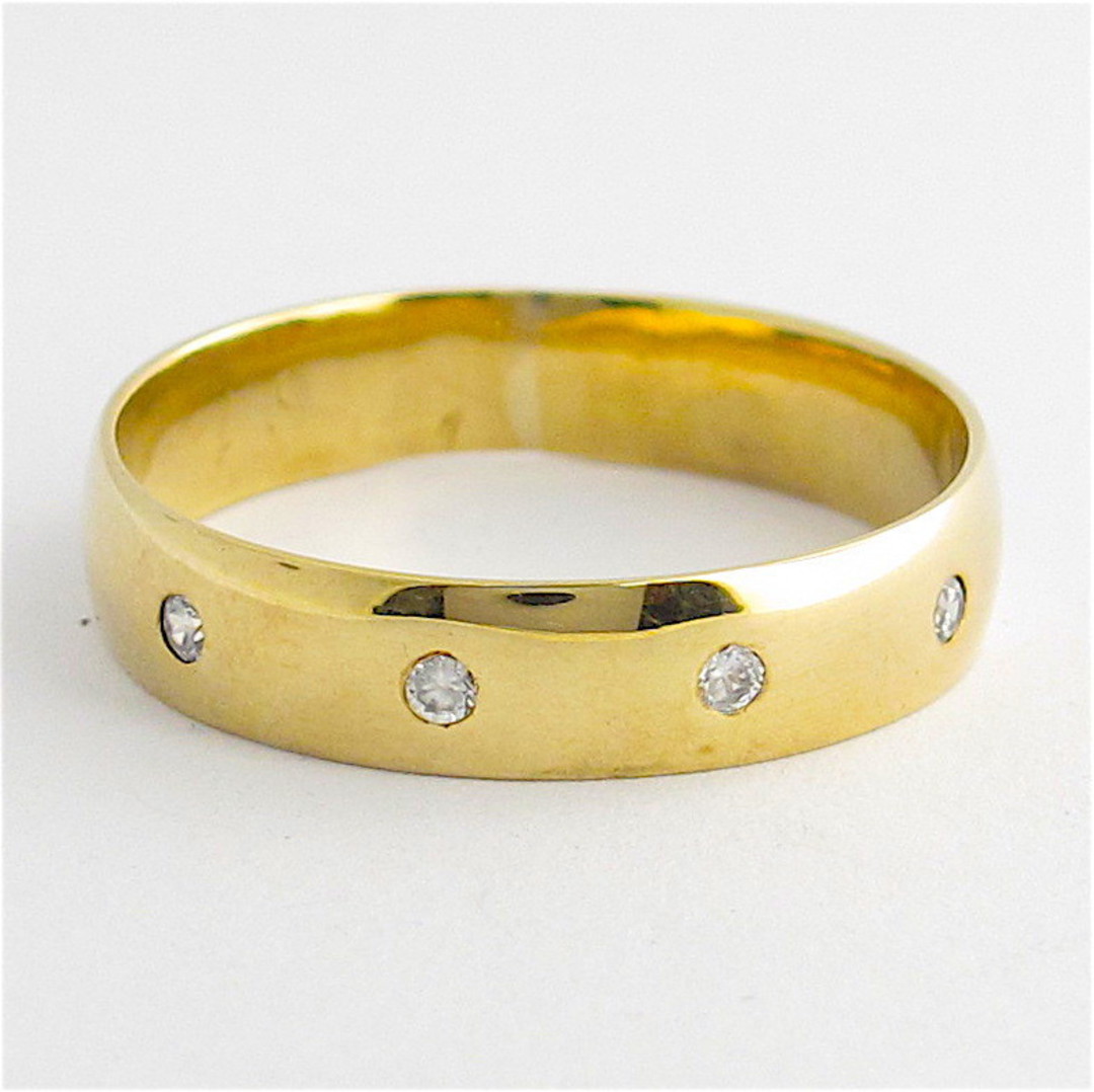  9ct yellow gold cubic zirconia band image 0