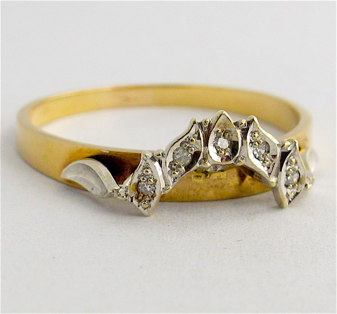 9ct yellow gold curved diamond wedding ring image 0