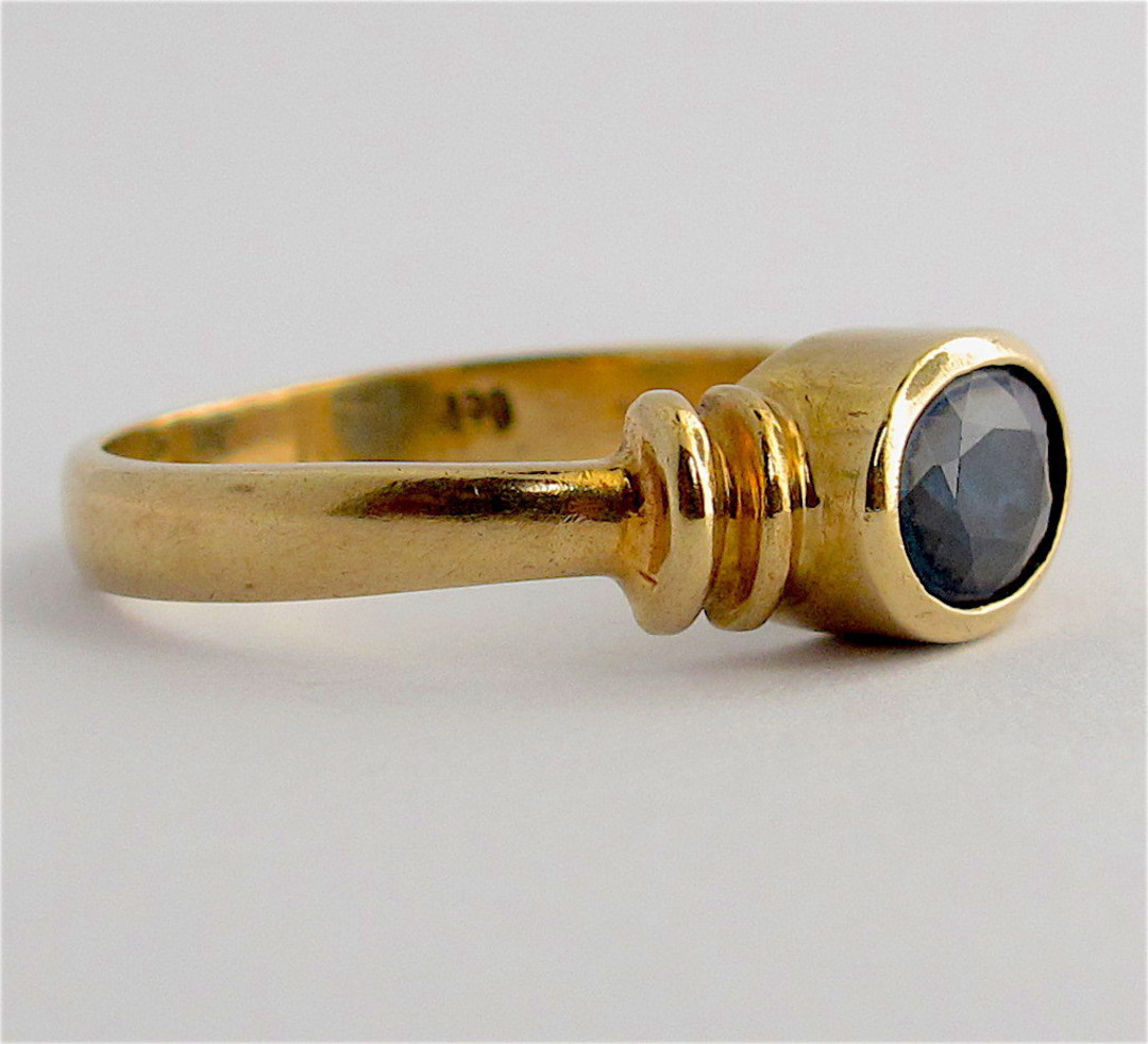 9ct yellow gold modern sapphire dress ring image 1