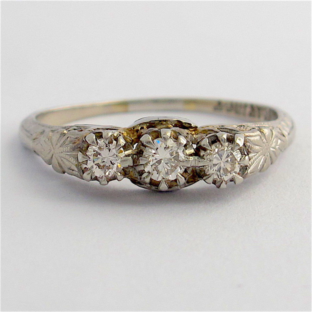 18ct white gold and platinum vintage three stone diamond set ring image 0