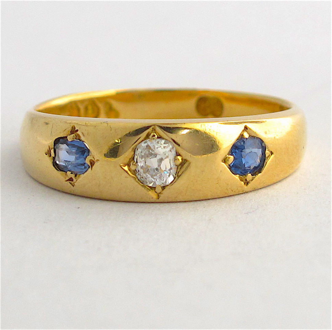 18ct yellow gold antique natural sapphire and diamond dress ring image 0