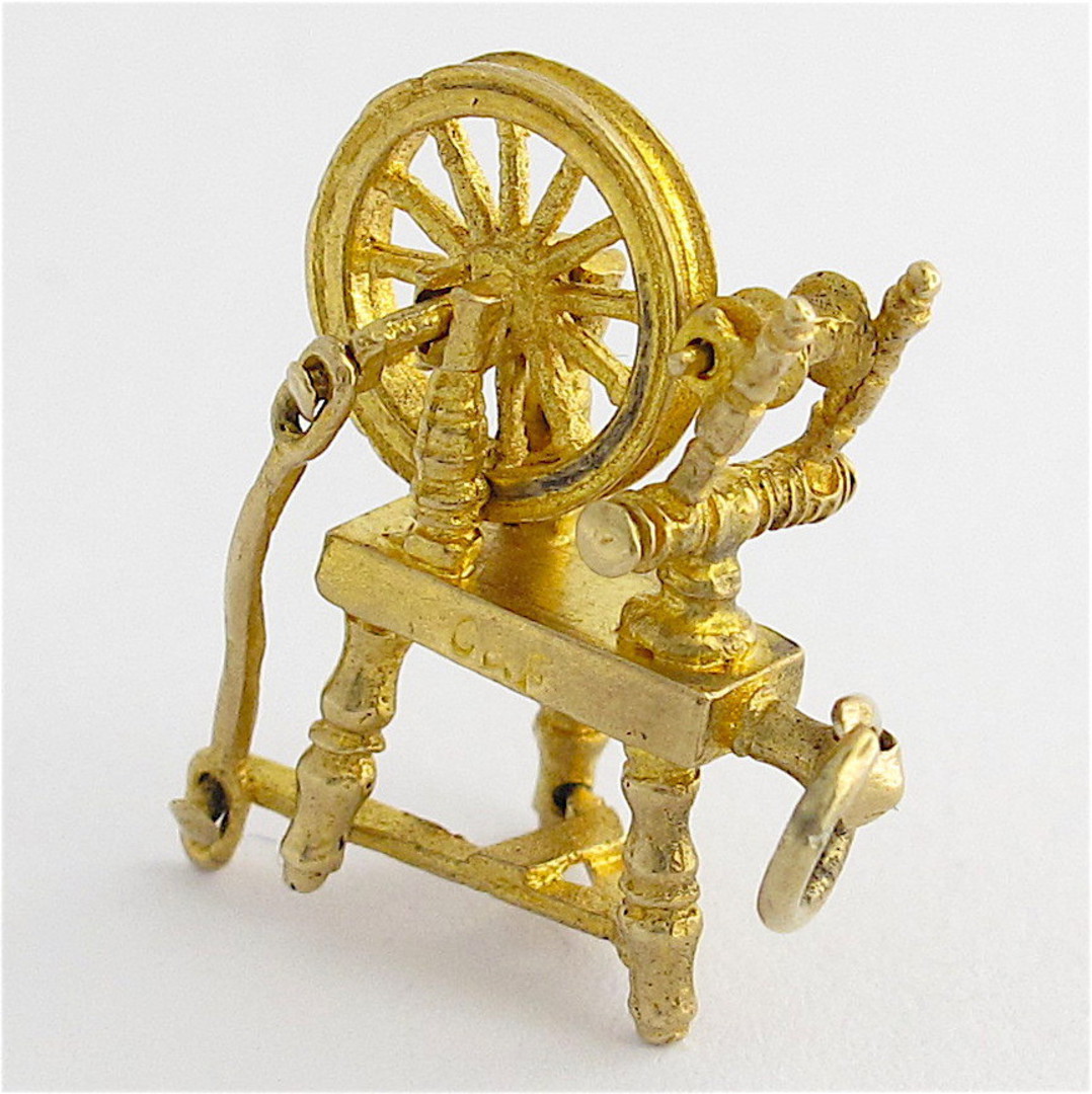 9ct yellow gold spinning wheel charm image 1