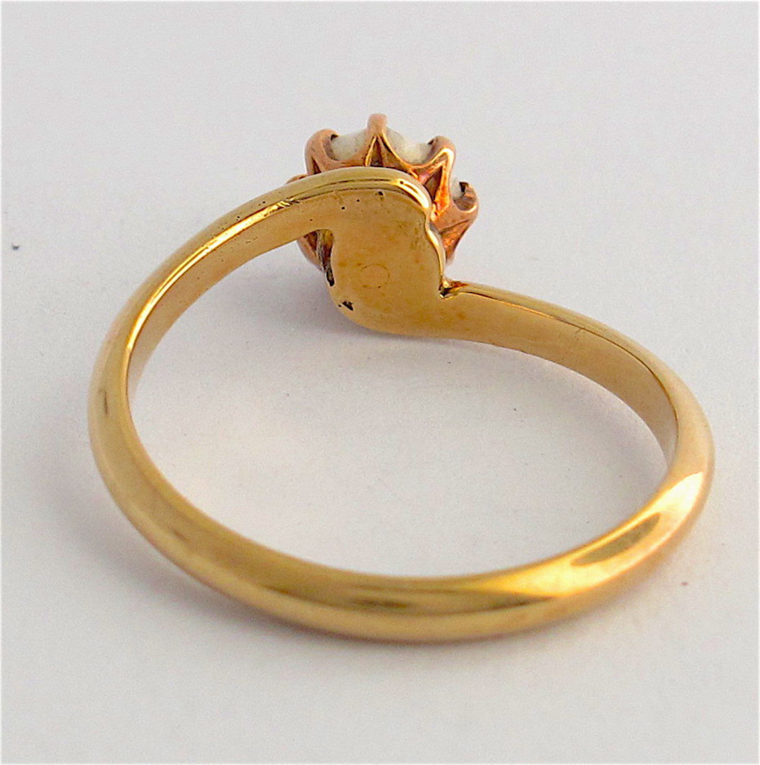 15ct yellow gold pearl ring image 2