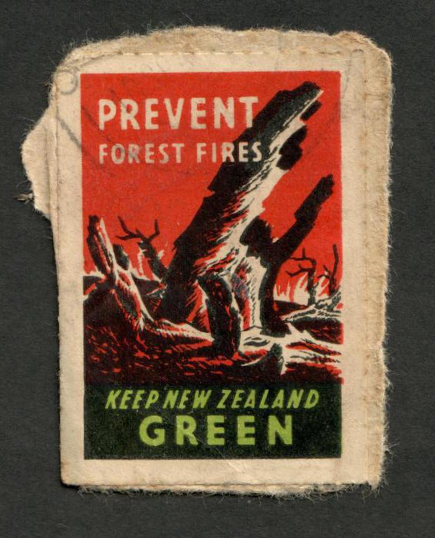 NEW ZEALAND 1945 Prevent Forest Fires. Keep New Zealand Green. On piece and tied. Untidy. - 74972 - Cinderellas image 0