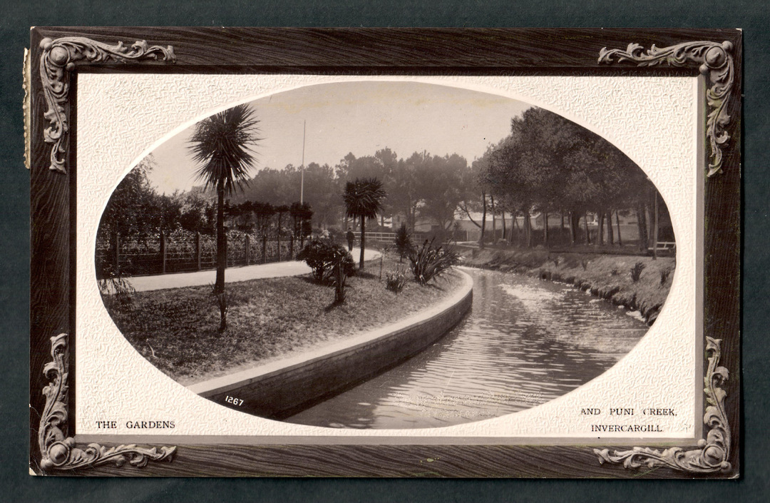 Real Photograph of the Gardens and Puni Creek Invercargill. - 49303 - Postcard image 0