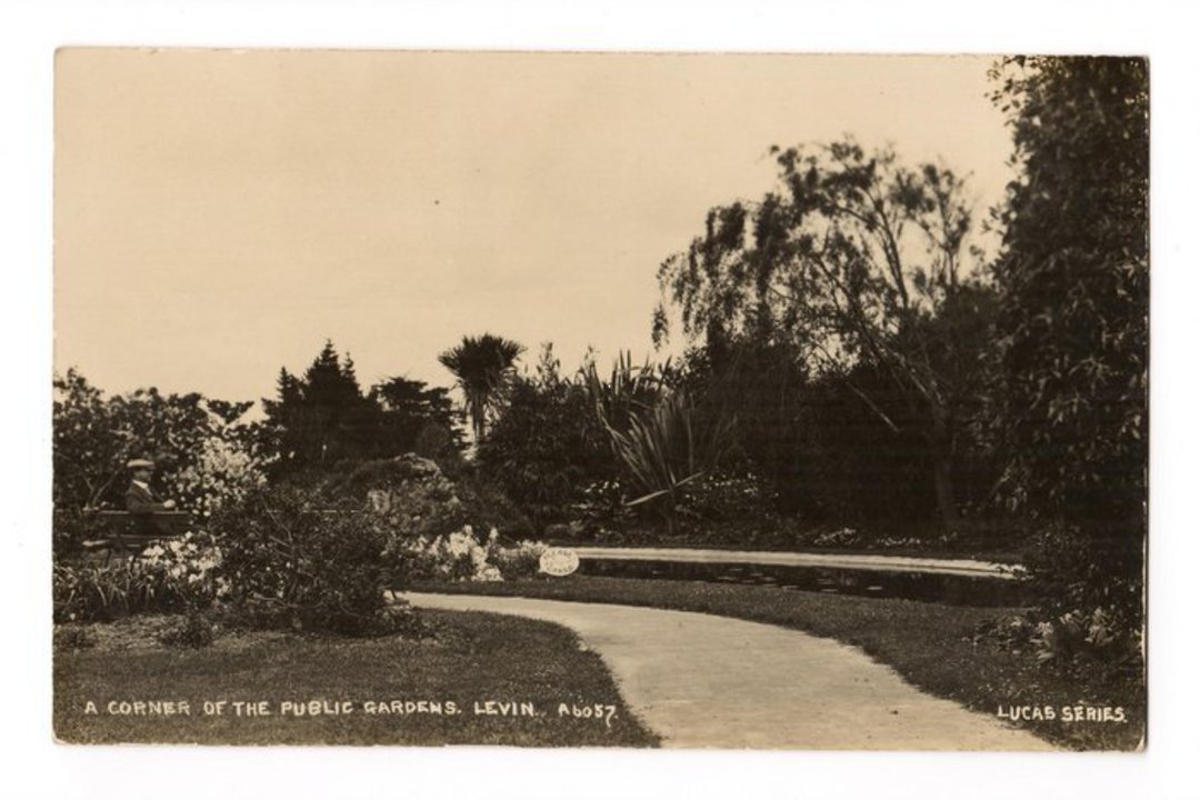 Real Photograph by Lucas of a corner of Public Gardens Levin. - 69555 - Postcard image 0