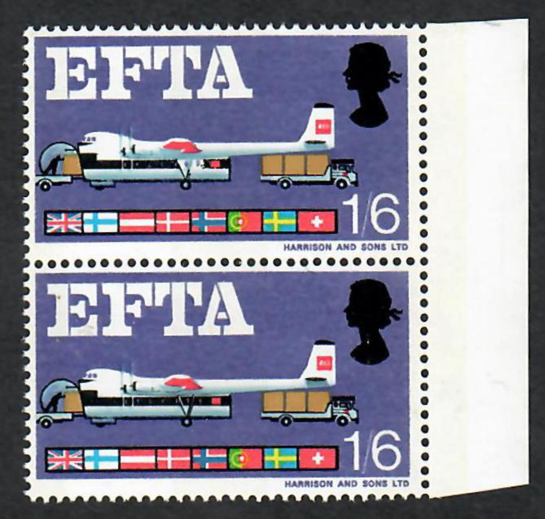 GREAT BRITAIN 1967 European free Trade Association 1/6 Air Freight. pair with the Broken Strut Variety. - 70362 - UHM image 0
