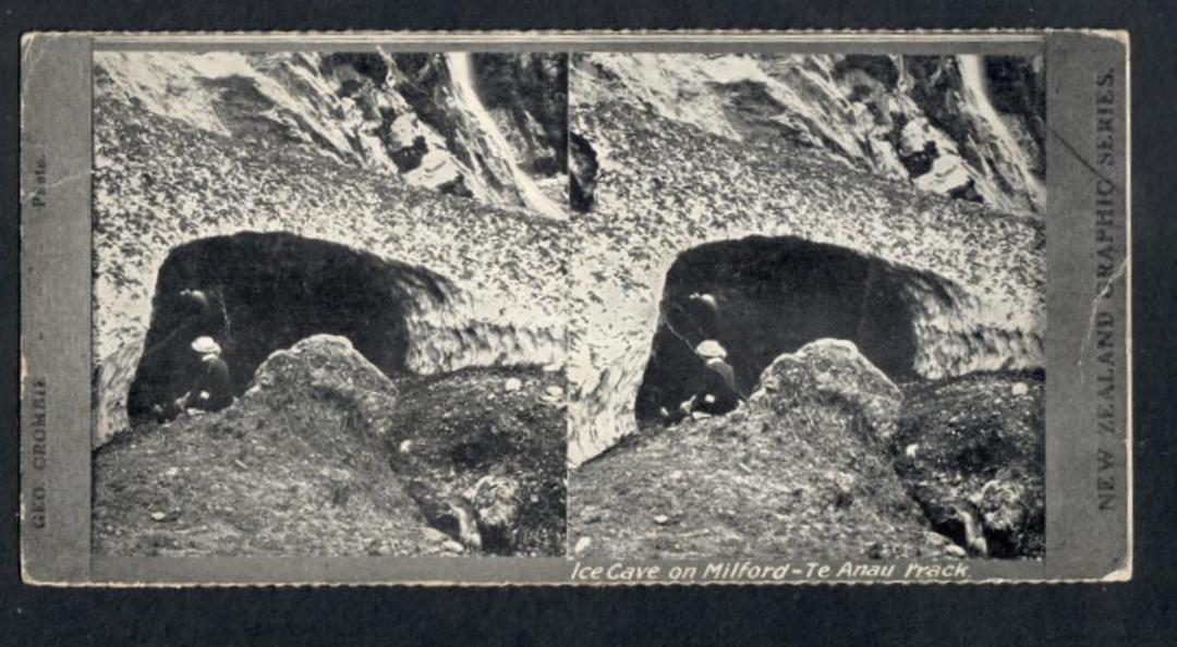 Stereo card New Zealand Graphic series of Ice Cave on the Milford Te Anau Track. - 140046 - Postcard image 0
