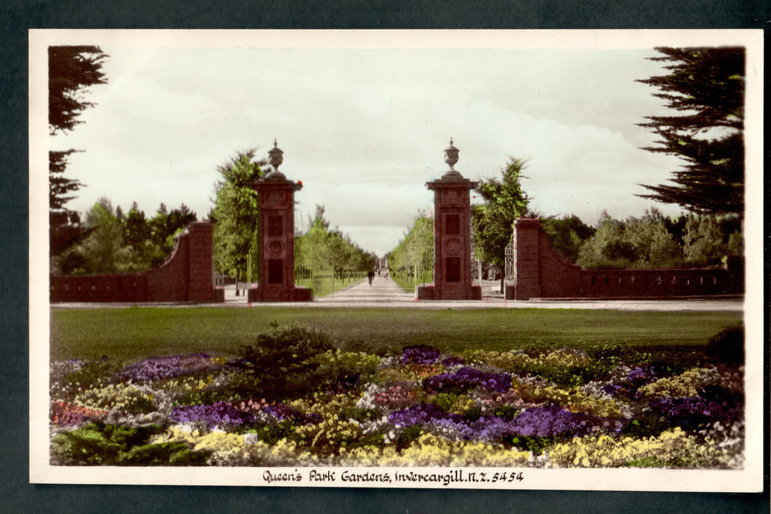 Coloured Real Photograph by A B Hurst & Son of Queen's Park Gardens Invercargill. - 49383 - Postcard image 0