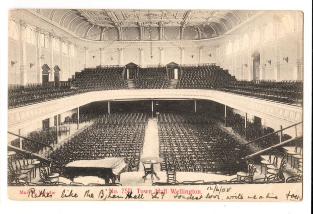 Early Undivided Postcard of (interior) Town Hall Wellington. - 247358 - Postcard image 0