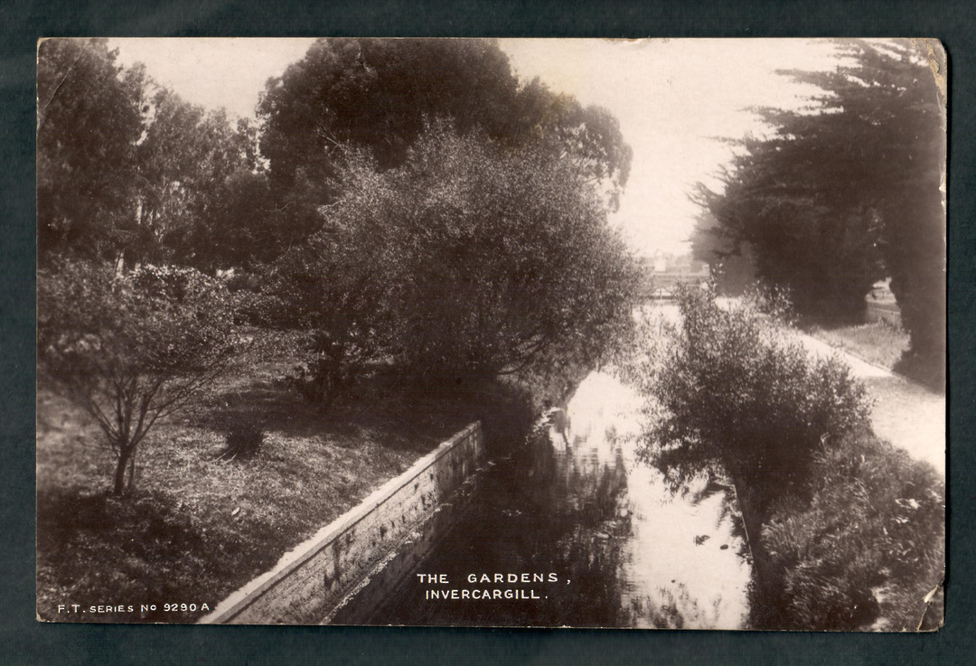 Real Photograph of The Gardens Invercargill. - 49352 - Postcard image 0