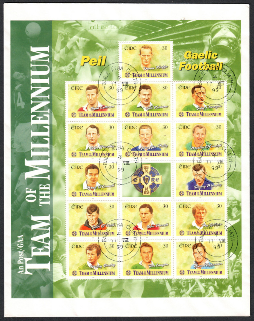 IRELAND 1999 Gaelic Athletic Association"Millenium Football Team". Sheetlet of 15. - 100519 - VFU image 0