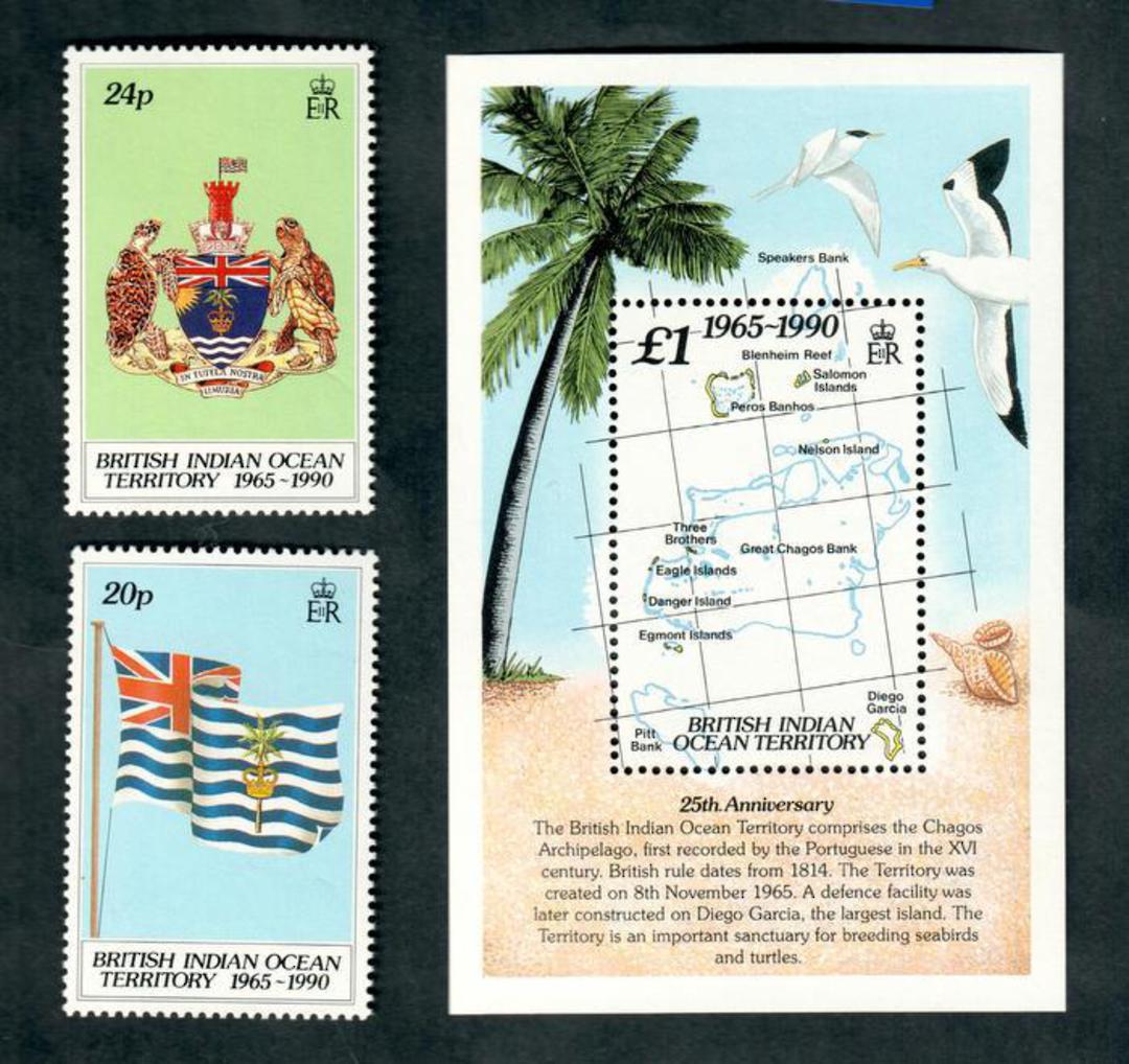 BRITISH INDIAN OCEAN TERRITORY 1990 25th Anniversary of the British Indian Ocean Territory. Set of 2 and miniature sheet. - 5213 image 0