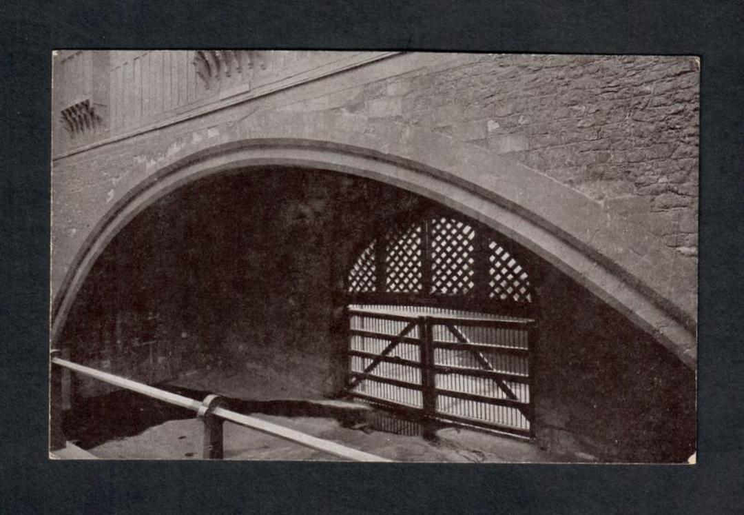 Postcard of Traitors' Gate Tower of London. - 43070 - Postcard image 0