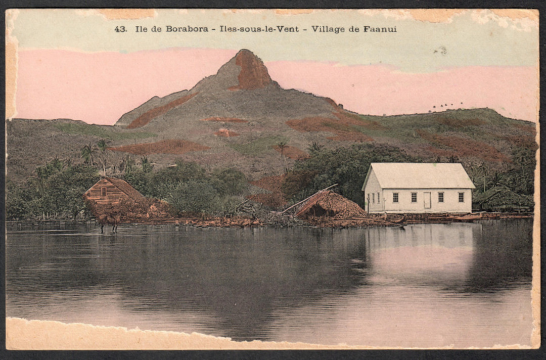 Coloured Postcard. Ile de Borabora. Iles sous le Vent. Village de Fuanui. - 243829 - Postcard image 0