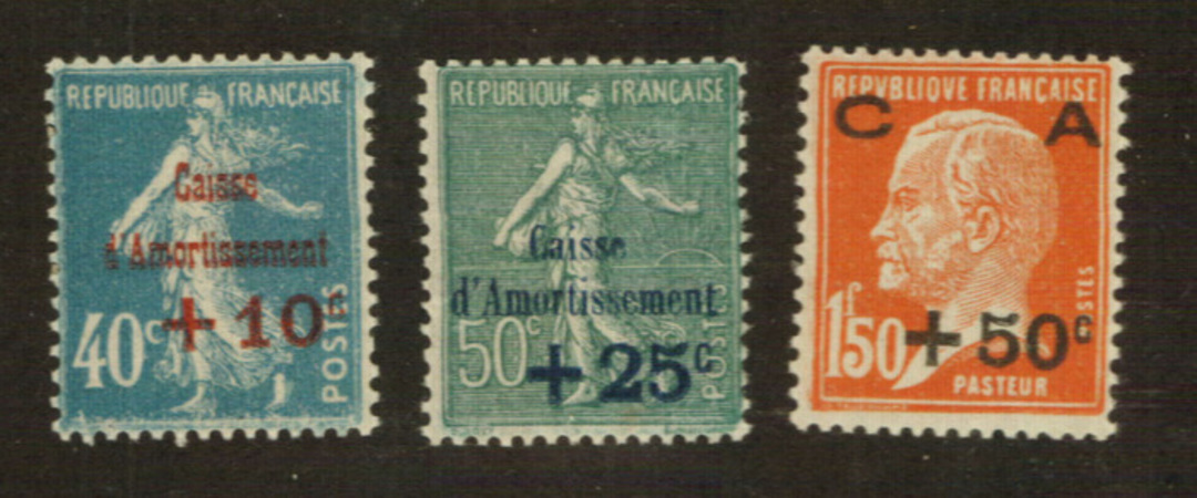 FRANCE 1927 Sinking Fund. Set of 3.The two lower values are never hinged. - 76231 - LHM image 0