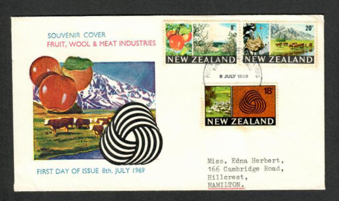 NEW ZEALAND 1969 Definitives 8c 18c 20c on illustrated first day cover. - 35064 - Postmark image 0