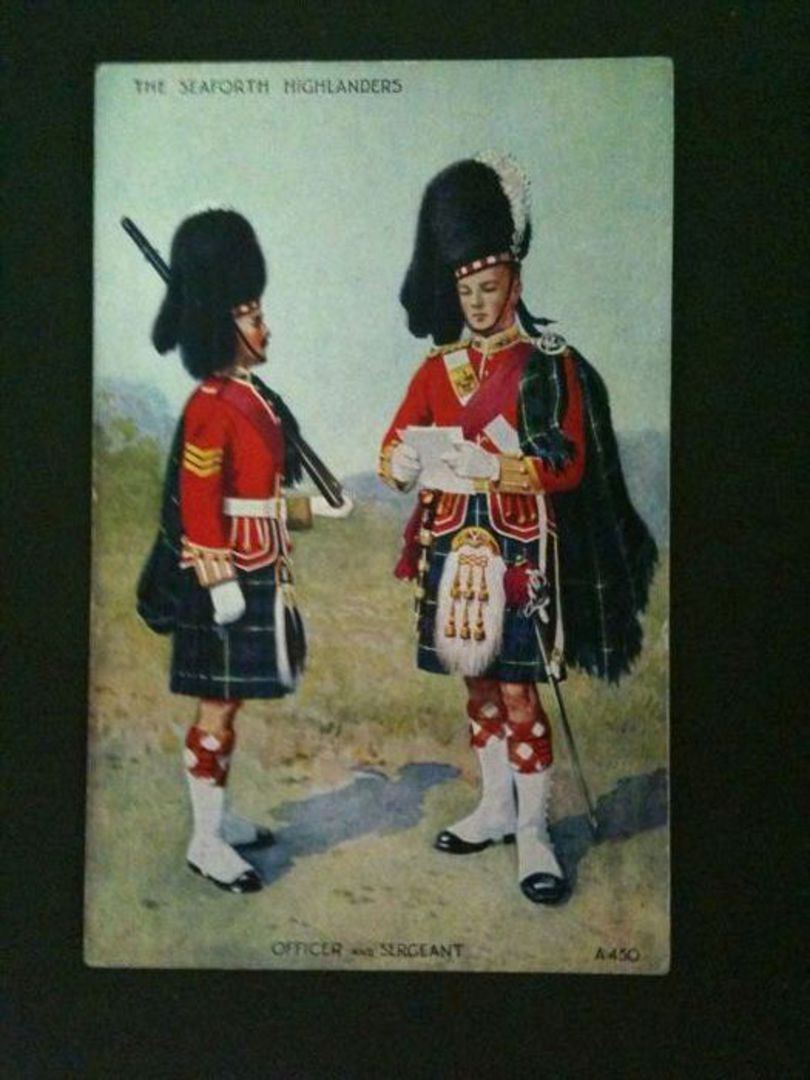 Coloured postcard by Valentines of the Seaforth Highlanders, Officer and Sentry. Art card. - 40060 - Postcard image 0