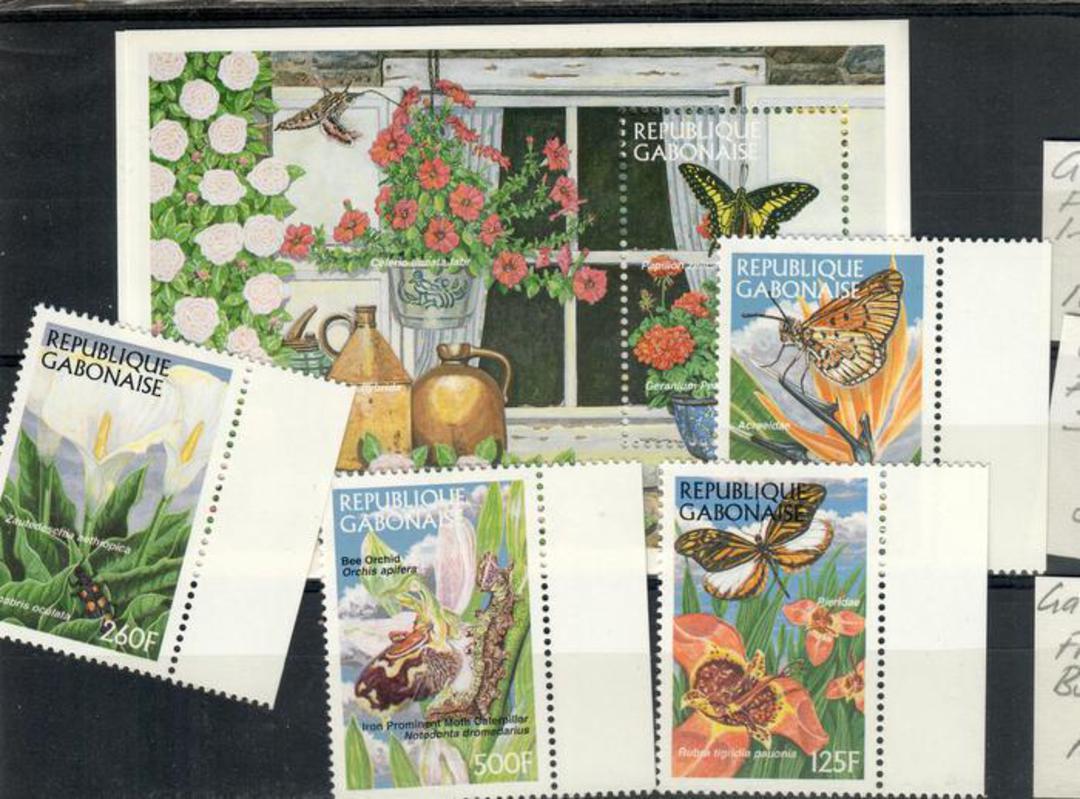 GABON 1997 set of 4 and of 2 miniature sheets. Orchids  other flowers insects and butterflies. - 20492 - UHM image 0