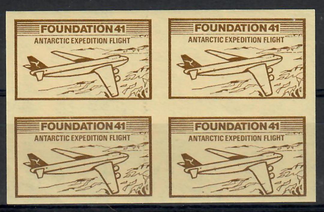 CINDERELLA Foundation 41 Antarctic Expedition Flight. Block of 4. Imperf. Lovely never hinged item. - 22062 - Cinderellas image 0