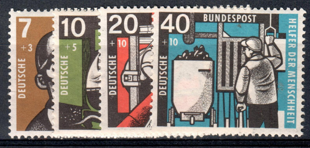 WEST GERMANY 1957 Humanitarian Relief Fund. Set of 4. - 90982 - UHM image 0