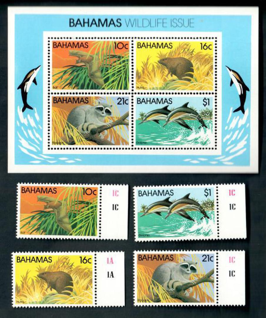 BAHAMAS 1982 Wildlife. Second series. Set of 4 and miniature sheet. - 50138 - UHM image 0