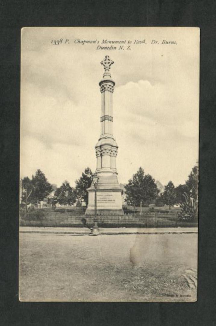 Postcard by Muir & Moodie of Chapman's Memorial to Rev'd Dr. Burns. - 249134 - Postcard image 0