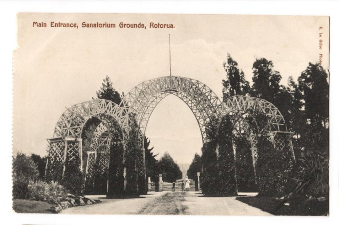 Postcard of Main Entrance Sanatorium Grounds Rotorua. - 245956 - Postcard image 0