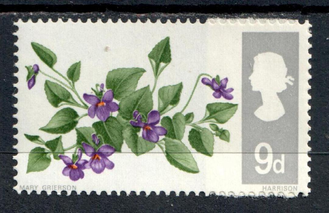 GREAT BRITAIN 1967 Wild Flowers 9d Multicoloured. Watermark inverted. - 9054 - UHM image 0