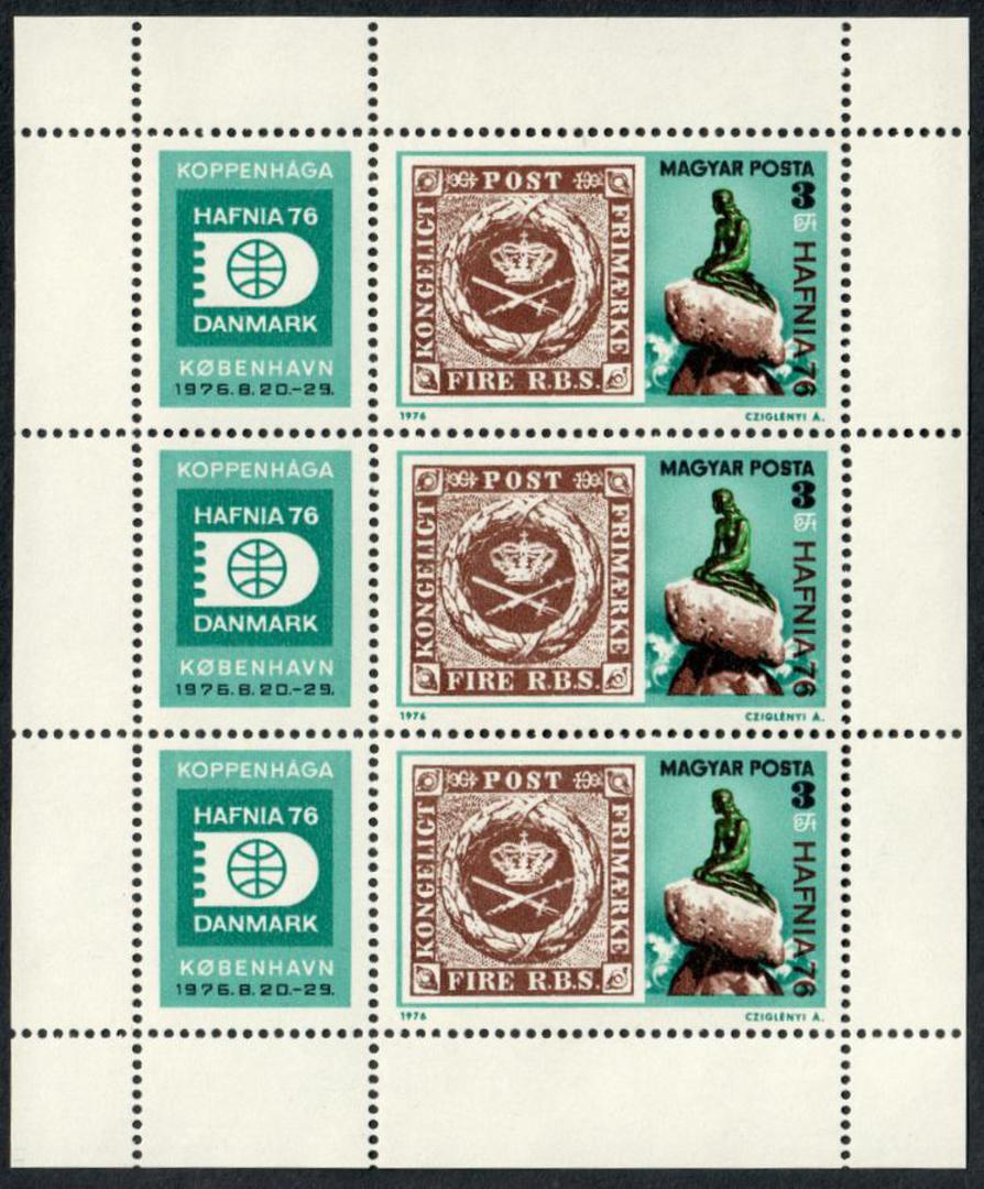 HUNGARY 1976 Hafnia '76 International Stamp Exhibition. Sheetlet of 3. - 50796 - UHM image 0