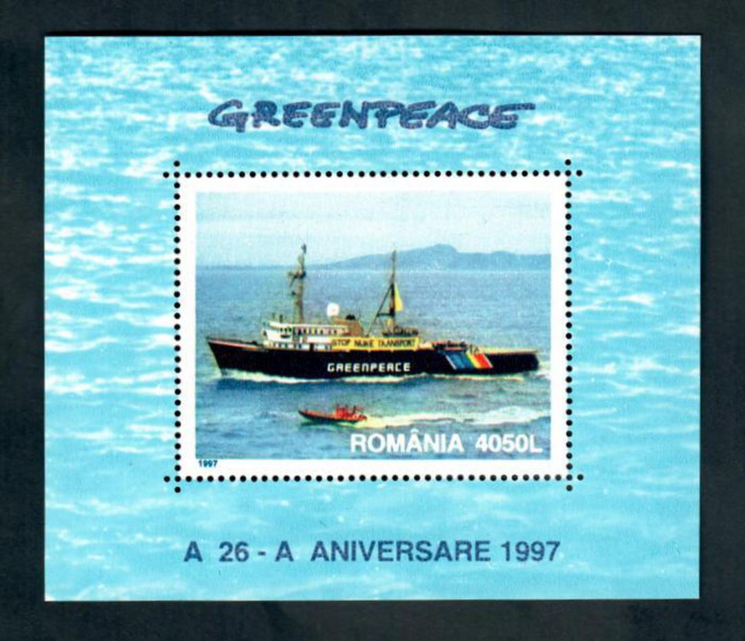 RUMANIA 1997 26th Anniversary of Greenpeace. Miniature sheet. - 50151 - UHM image 0