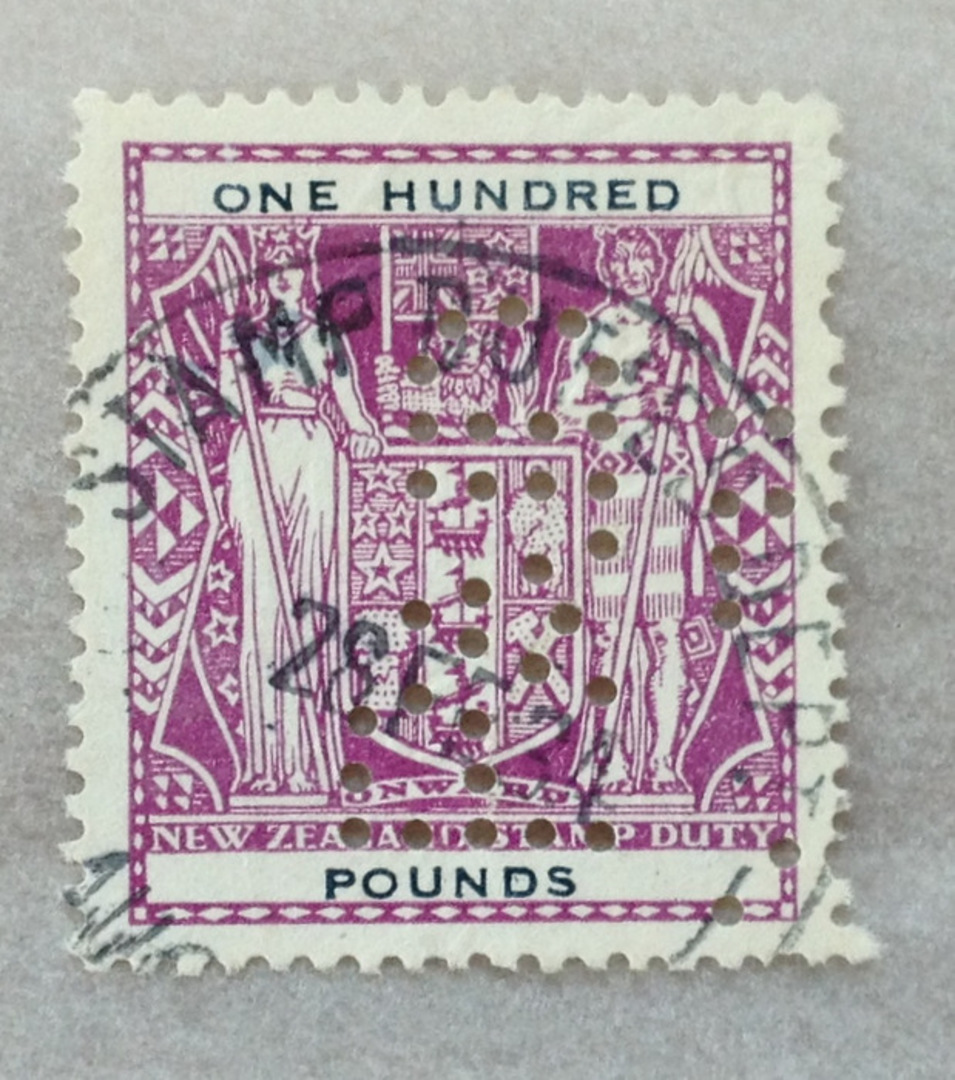 NEW ZEALAND 1931 Arms £100 Violet and Black. One dull corner. - 3714 - Used image 0