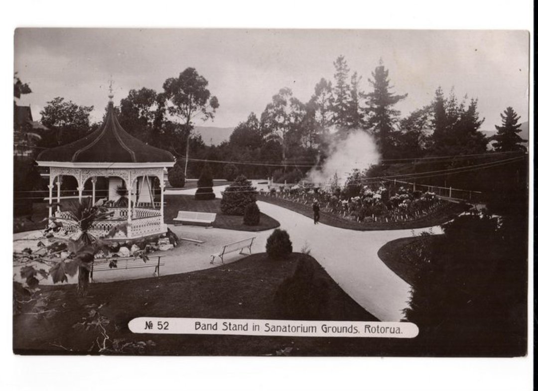 Real Photograph of Band Stand Sanatorium Grounds Rotorua. - 245967 - Postcard image 0