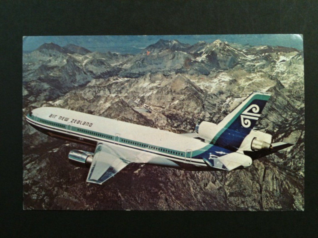 Coloured postcard of Air New Zealand DC-10. - 40973 - Postcard image 0