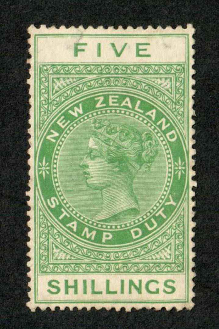 NEW ZEALAND 1882 Victoria 1st Long Type Fiscal Official 5/- Green. Perf 14½x14. - 74042 - Used image 0
